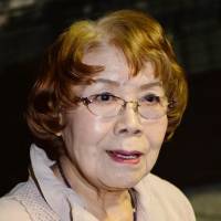 Yoshie Oka Yoshie Oka, first to report Hiroshima A-bomb devastation, dies of lymphoma at 86
