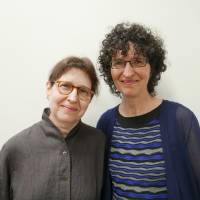 Deborah Reed (left) and her sister, Shelley, pose during an interview with The Japan Times in Tokyo in April. | KAZUHIRO KOBAYASHI