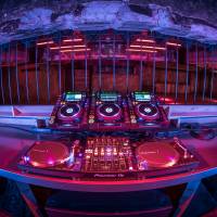 The middle ground: The decks at Alzar are expected to be a place where rising stars in Osaka\'s underground and independent music scene can try their talents out for a larger audience. | ISTOCK