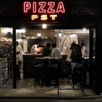 Tokyo\'s best new pizzeria, a brief stroll from Akabanebashi Station, is not hard to find.  | ROBBIE SWINNERTON