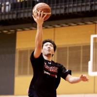 Japan men\'s national team guard Makoto Hiejima, seen in a file photo from this year\'s training camp, is one of the main attractions for the Akatsuki Five, who will face Uruguay in two exhibition games in late July. | KAZ NAGATSUKA