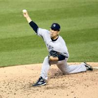 Yankees starter Masahiro Tanaka pitches against the White Sox on Wednesday in Chicago. Tanaka snaps eight-start winless drought