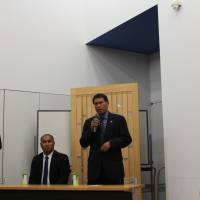 Palau\'s Ambassador Francis Mariur Matsutaro (right) greets the audience at the start of the seminar. | MASAAKI KAMEDA