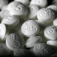 Eisai Co.’s Aricept was once the world’s best-selling Alzheimer’s medicine. Eisai and other Japanese drugmakers are working with technology firms on devices to help patients take medicine. Pill-popping is a business worth watching for Japan's drugmakers