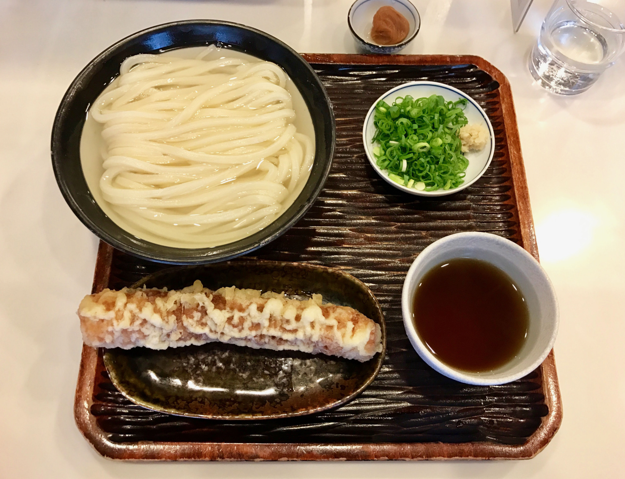 Channelling Shikoku: Maruka's house special kake udon with chikuwa-ten fish 'sausage.' | ROBBIE SWINNERTON