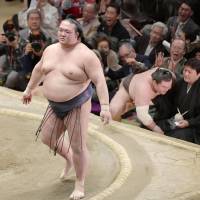 Yokozuna Kisenosato, who missed the final five days of the Spring Grand Sumo Tournament, has been declared fit to participate in the upcoming tournament in Nagoya. KYODO | AFP-JIJI