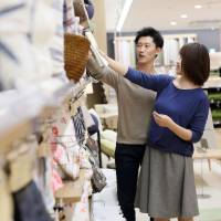 Department stores sales in Japan dropped 1.4 percent in July from a year earlier on a same-store basis, due partly to weak sales of clothes and food items. Japan's department stores sales fell 1.4% in July