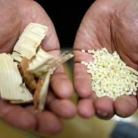 These wood chips and fibers, when converted into cellulose nanofibers, are used to make lighter auto parts. Japanese researchers use wood to make cellulose nanofiber auto parts stronger and lighter than metal