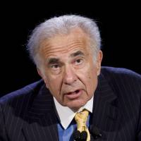 Carl Icahn Trump adviser resigned ahead of negative magazine story