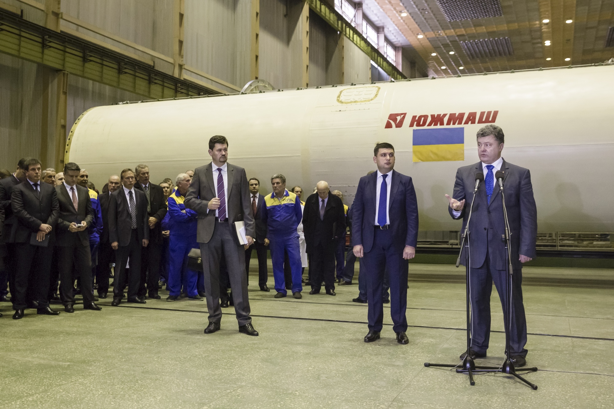 Poroshenko orders probe into claim Ukraine supplied North Korea with missile engine Poroshenko orders probe into claim Ukraine supplied North Korea with missile engine