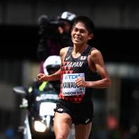 Yuki Kawauchi competes in the men’s marathon at the world championships in London on Sunday. Japan disappointed by marathon results at worlds