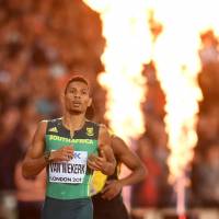 South Africa’s Wayde van Niekerk reacts after winning the men’s 400 meters at the world championships in London on Tuesday. Van Niekerk cruises to 400-meter gold