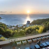 ATAMI Sekaie offers panoramic ocean views.