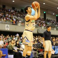 Veteran guard Takumi Ishizaki, who starred for the Nagoya Diamond Dolphins last season, joined the Ryukyu Golden Kings in the offseason. Golden Kings counting on veteran Ishizaki
