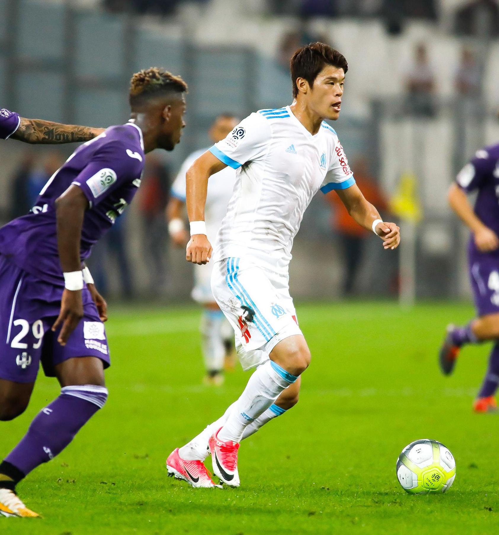 Marseille gives defender Hiroki Sakai oneyear contract extension The