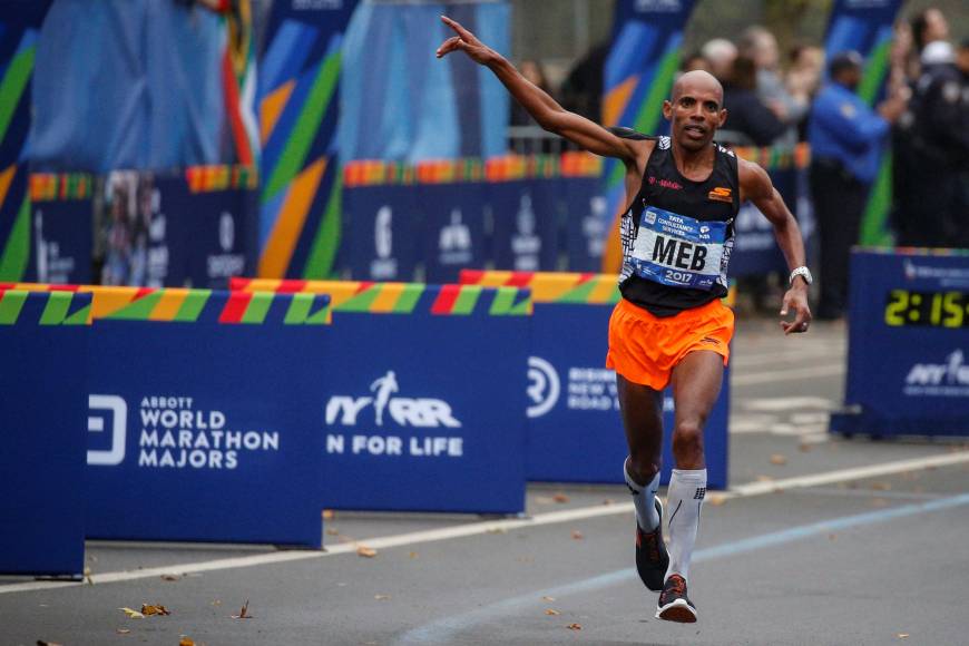 Meb Keflezighi approaches the finish line at the New York City Marathon on Sunday. Meb Keflezighi enchants crowd in final New York City Marathon