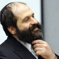 Former Agriprocessors executive Sholom Rubashkin appears at the Black Hawk County Courthouse in Waterloo, Iow, in 2010. President Donald Trump on Wednesday commuted the prison sentence of Rubashkin, a Iowa kosher meatpacking executive sentenced to 27 years in prison for money laundering — the first time he’s used the presidential power. In a first, Trump commutes 27-year money-laundering sentence of kosher meatpacking exec