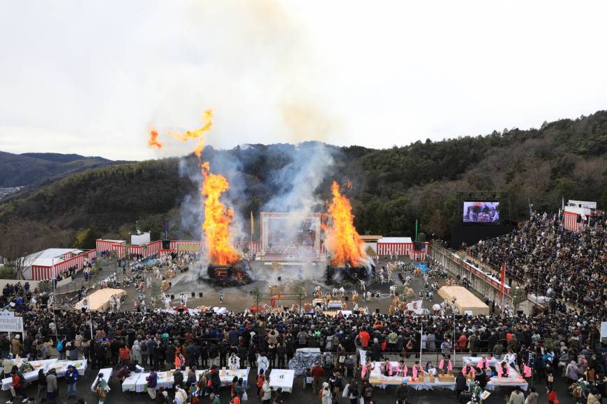 Festival ceremonies celebrate people’s desire for world peace