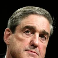 Robert Mueller Defiant former Trump aide now says he'll probably cooperate with Mueller