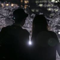 A new program will allow ethnic Japanese between 18 and 30 who have basic Japanese skills to work in Japan for up to five years. Preferential visa system to be extended to foreign fourth-generation Japanese