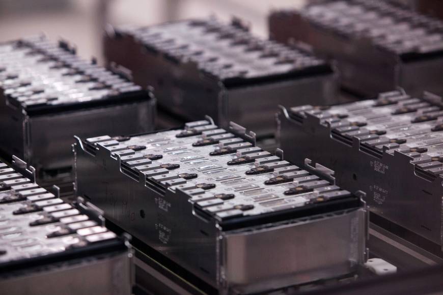 China giving lithium batteries a second life