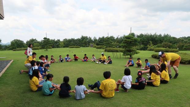 Jinseki Summer School Event schedule for “Jinseki Summer School 2018” confirmed<br />
Teachers invited from Switzerland, a country known for its excellent boarding schools!