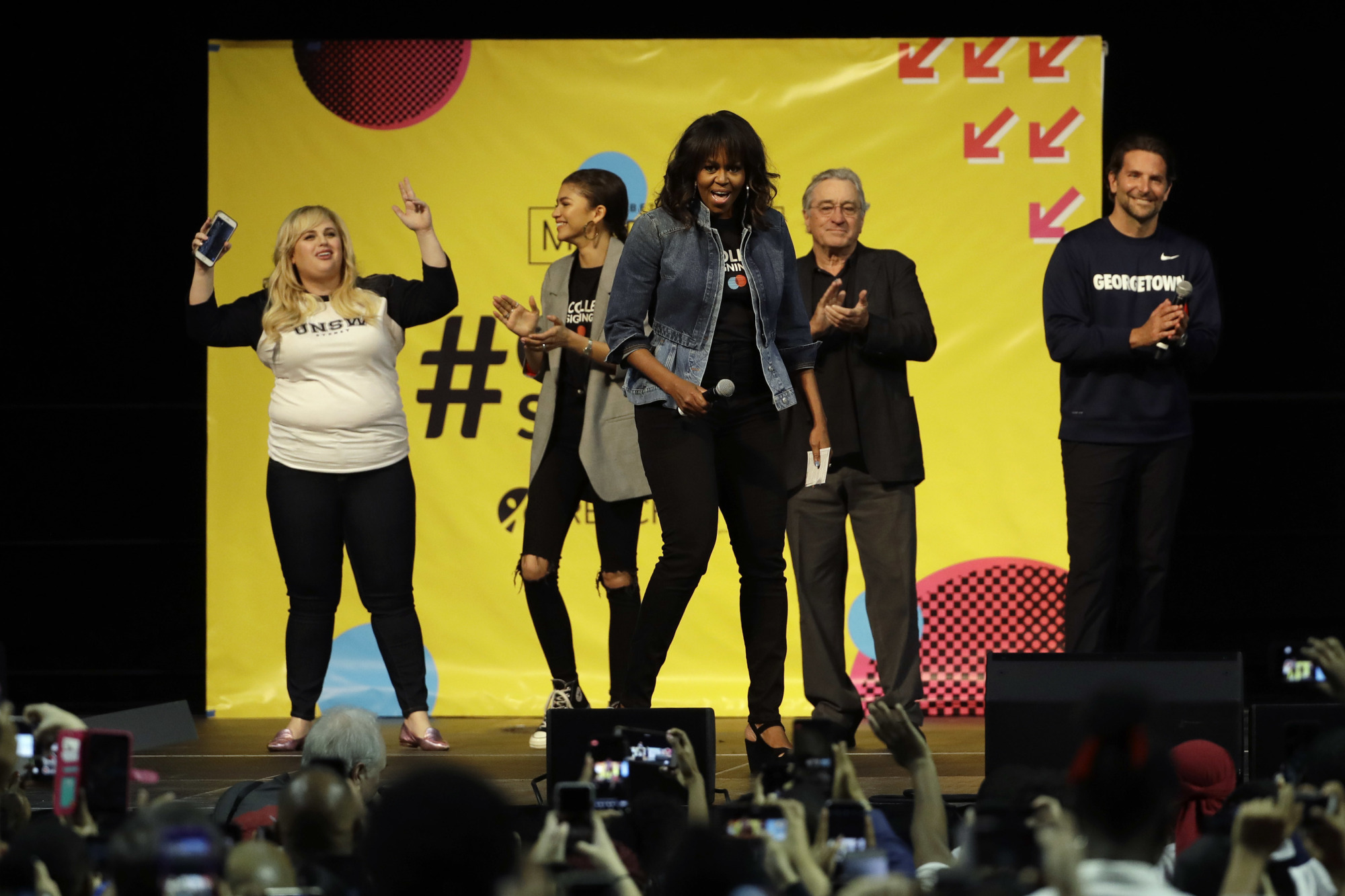 Michelle Obama, Robert DeNiro, Zendaya fete college-bound kids with dance party | The ...2000 x 1333