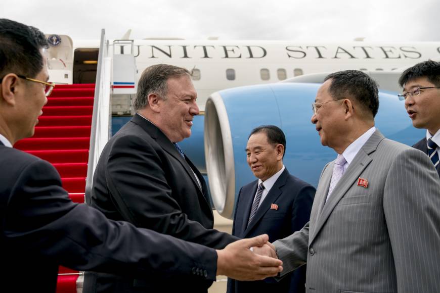 Pompeo in Pyongyang to â€˜fill in some detailsâ€™ on North Korean denuclearization