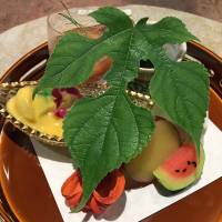 Kawahara’s hassun (seasonal) course, hidden beneath a mulberry leaf. Kawahara: Thrilling, exciting, game-changing <I>kaiseki</I>