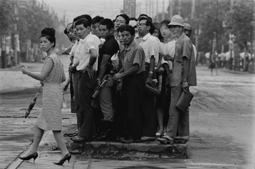Gendai Gokan and Haruo Tomiyama: A Photographer Who Transcended Language 'Kamitsu (Overcrowding)' (1964) | © HARUO TOMIYAMA ARCHIVES