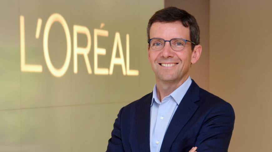 Jerome Bruhat Beyond beauty: Setting the trend for working mothers