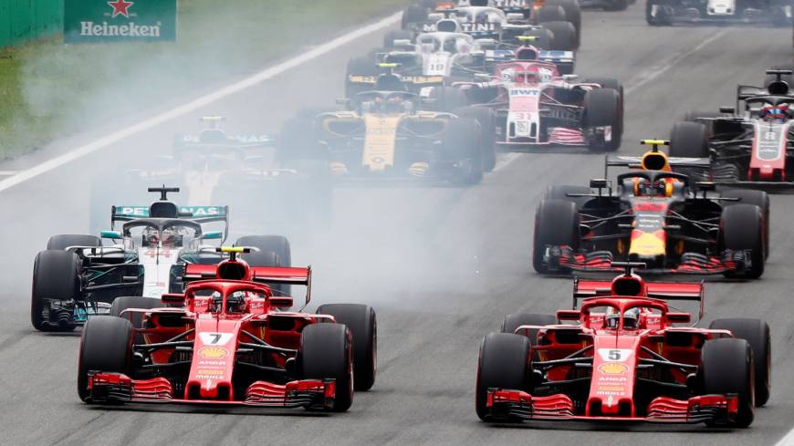 Ferrari’s Sebastian Vettel (right) and Kimi Raikkonen lead the pack at the start of the Italian Grand Prix on Sept. 2, in Monza, Italy. Ferrari, Mercedes prepare for battle