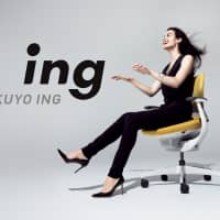 The '360° Gliding Chair ing' defines the way you sit.