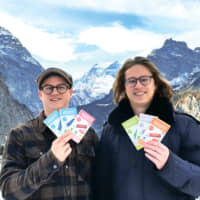 Nick and Tim Singer, Founders of AromaStick