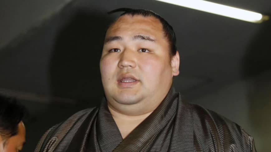 Sumo wrestlers no longer allowed grow beard for 'good luck' | The Japan  Times