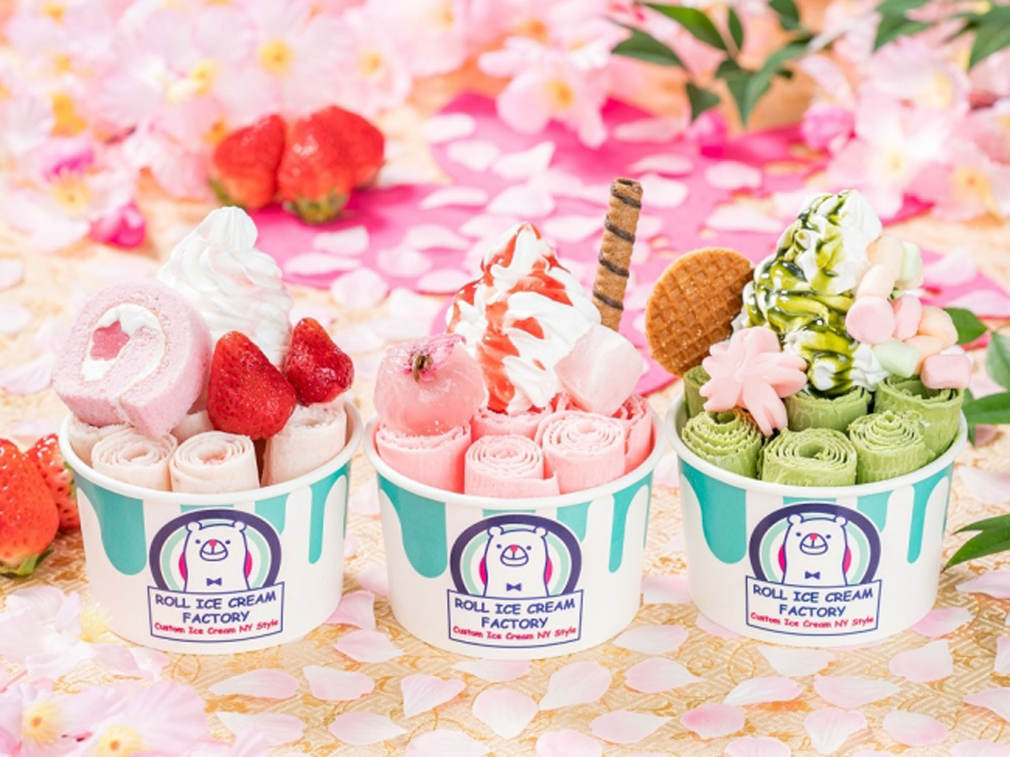 Ice roll. Ice Cream Roll. Тайское мороженое. Тайское ролл мороженое. Roll Ice Cream Factory.