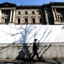 The Bank of Japan's 2 percent inflation target should not be abandoned.