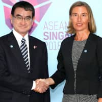 Foreign Minister Taro Kono and European Union High Representative for Foreign Affairs and Security Policy Federica Mogherini in Singapore in August. | EUROPEAN UNION / YASUHIKO SHIMAZU