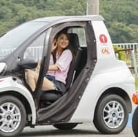 GEOCOMS, the first ultra-small electric vehicle for tourism in Japan