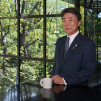 Sekisui House Ltd. Chairman and Representative Director Toshinori Abe says the housing giant is committed to reducing carbon dioxide emissions. | YOSHIAKI MIURA