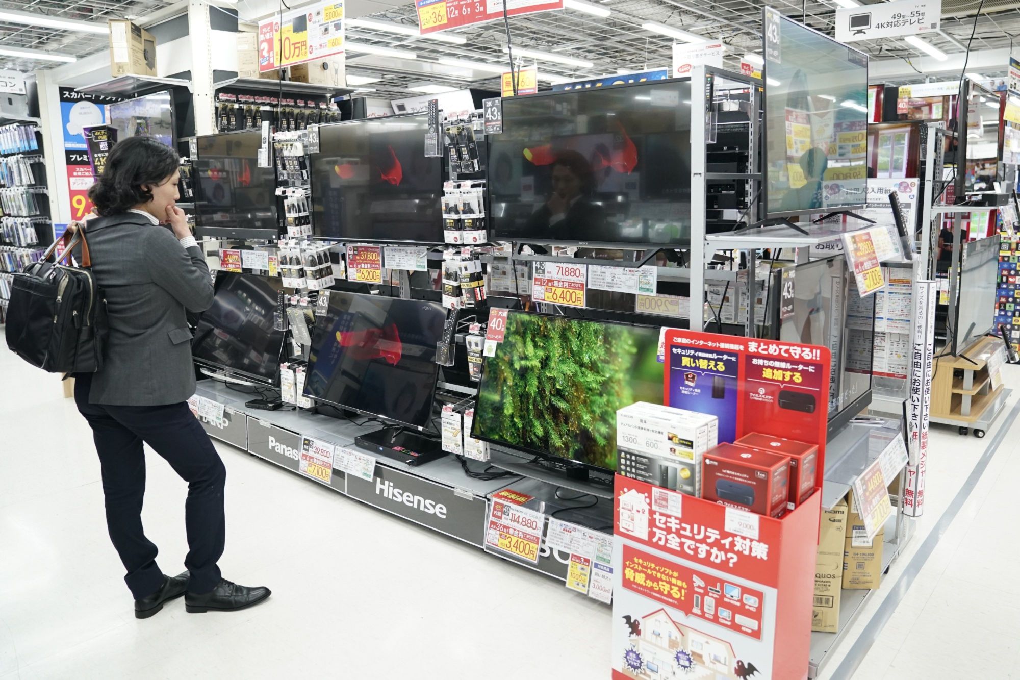 Five Japan TV networks to offer simultaneous online streaming in bid to  entice younger viewers | The Japan Times