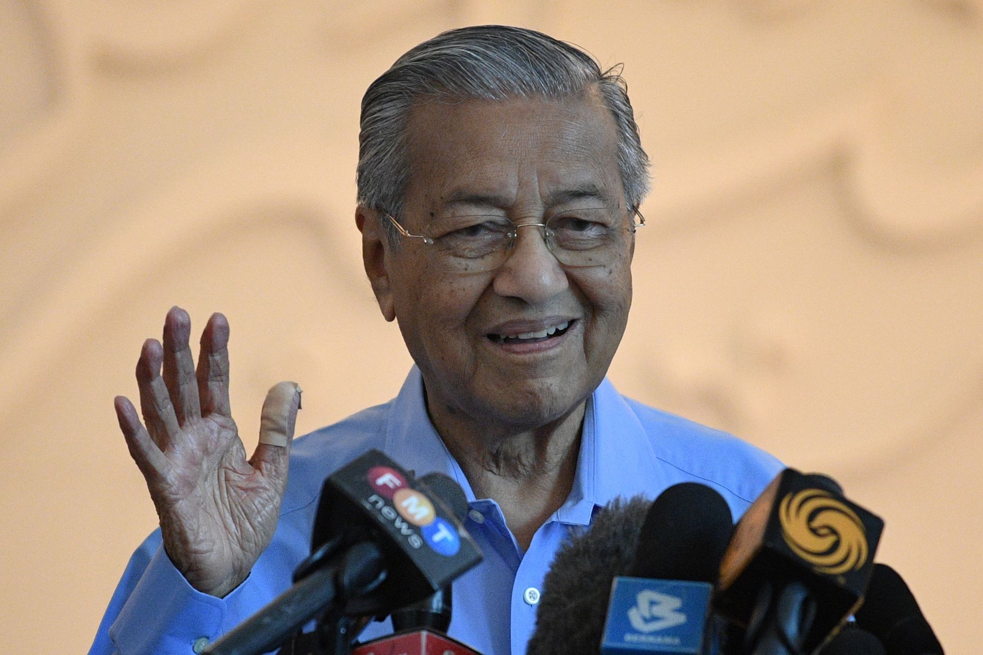 mahathir contribution to malaysia