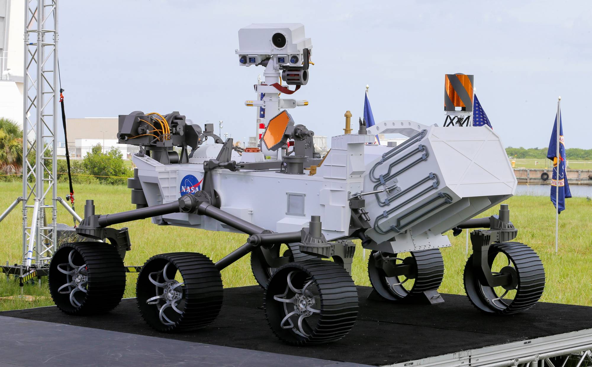 mandskab Gå en tur kæde NASA set to launch robotic rover to seek signs of past Martian life | The  Japan Times