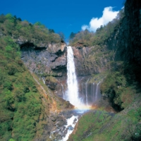Kegon Falls, where the waters of Lake Chuzenji plummet nearly 100 meters, is a must-see for Nikko visitors. | TOBU RAILWAY
