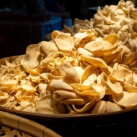 Pla nil chips, a processed product developed by Thailand’s fish farmers | OAT_PHAWAT / ISTOCKPHOTO.COM