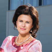 Melinda Topolcsik, President and Managing Director of Bridgestone Tatabanya | © BRIDGESTONE