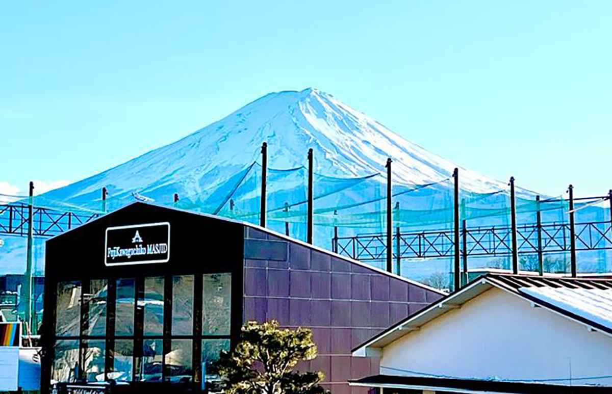 Mount Fuji serves as a beautiful backdrop to Fujikawaguchiko Masjid, a mosque that opened in 2020. | JHCPO