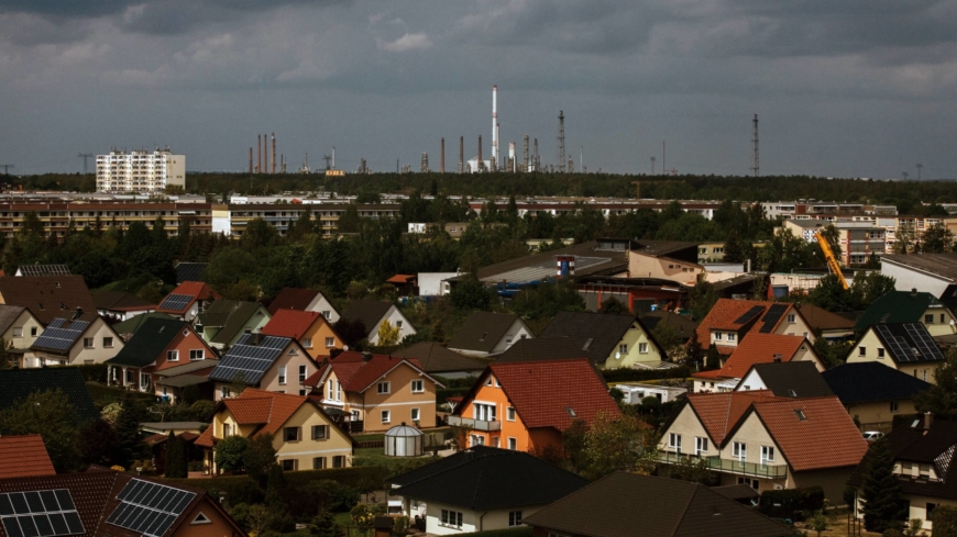 The refinery standing between Germany and a Russian oil embargo