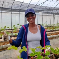 Zanele Phiri poses during her farming internship in Niigata Prefecture in 2020. | ZANELE PHIRI
