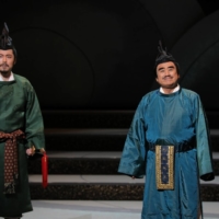 Hata no Kawakatsu, played by Koya Muramatsu (left), and Prince Shotoku, played by Toshu Fukami, perform in the opera "Shotoku Taishi" on Sept.18 at the New National Theatre, Tokyo. | TTJ TACHIBANA PUBLISHING